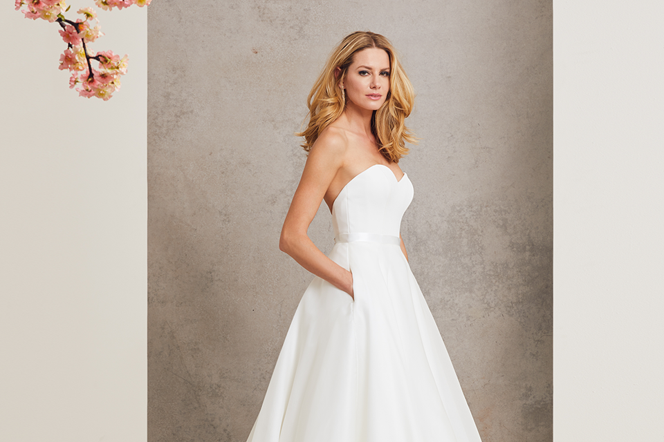 wedding-dress-with-pockets