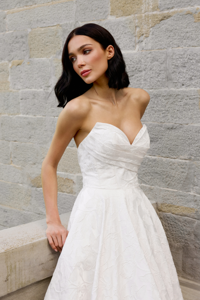 Diune by Amy Love Bridal